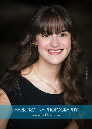 Evie Maassen Headshot 2026-3
