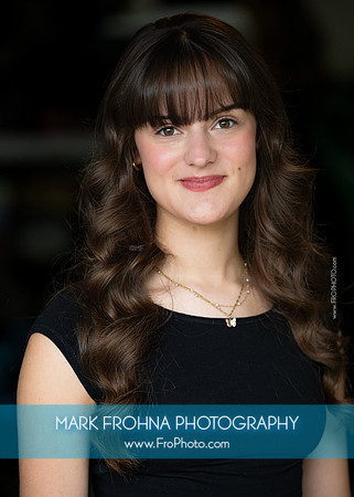 Evie Maassen Headshot 2026-1