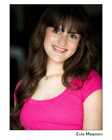 Evie Maassen Headshot 2026 13