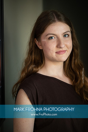 Taylor V Headshots 2026-9