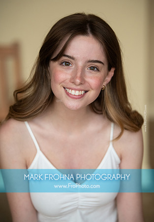 Bryn Headshots Final Selections-6