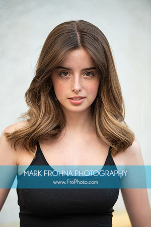 Bryn Headshots Final Selections-4