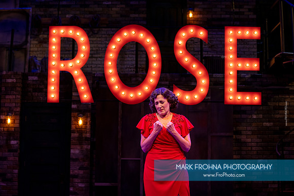Gypsy Janet Posed-130