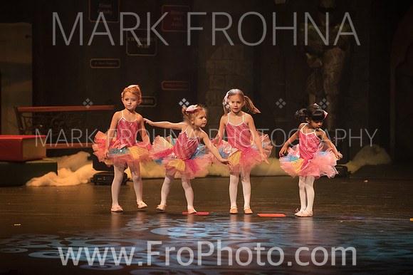 BCA Nov15 Sat200 Hansel Gretel-6