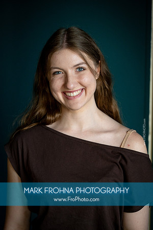Taylor V Headshots 2026-12