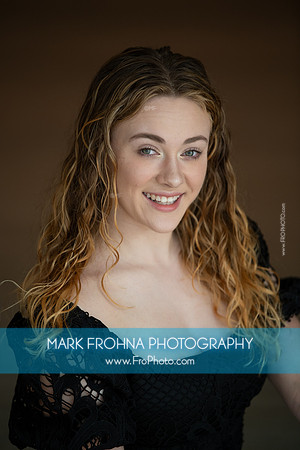 Jenna Headshot Selections-26