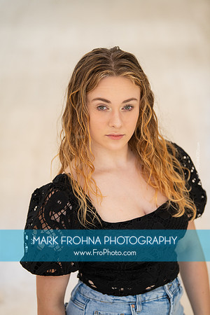 Jenna Headshot Selections-15