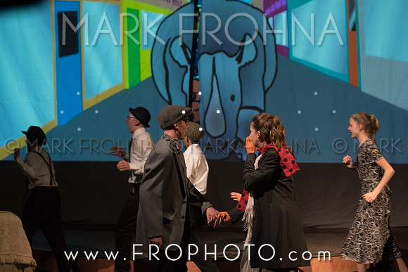 Prairie James and the Giant Peach-19