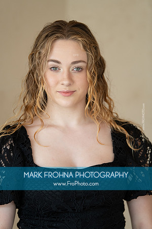 Jenna Headshot Selections-6