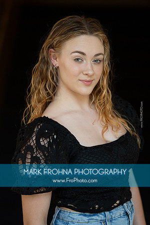 Jenna Headshot Selections-5
