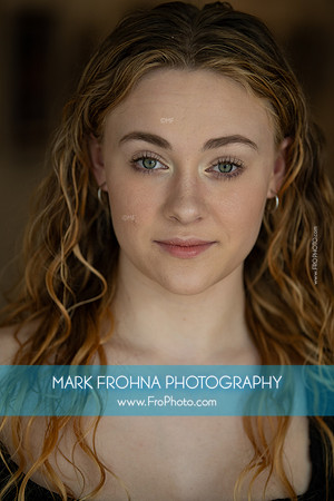 Jenna Headshot Selections-21