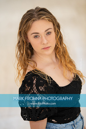 Jenna Headshot Selections-16