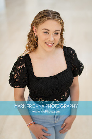 Jenna Headshot Selections-9