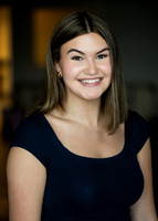 Emma Hipp Headshots 2025-2