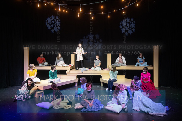 WHMS Peter Wendy Wendy Cast-014