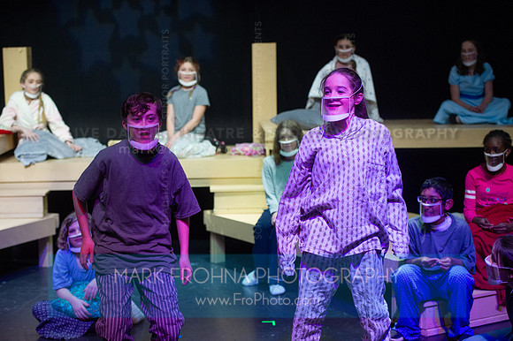 WHMS Peter Wendy Wendy Cast-016