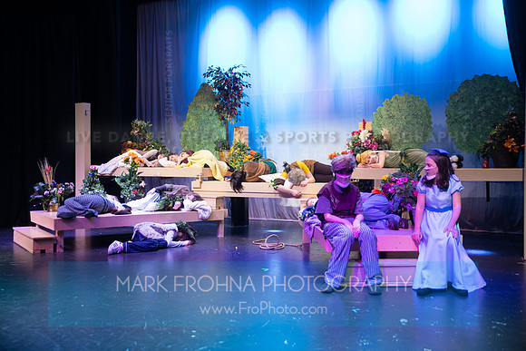 WHMS Peter Wendy Wendy Cast-106