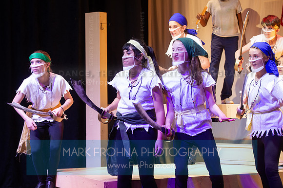 WHMS Peter Wendy Wendy Cast-052