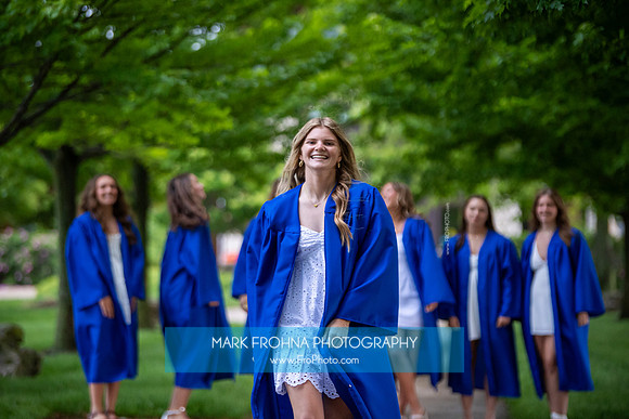 BC DeRosa Friends Graduation Portraits-30