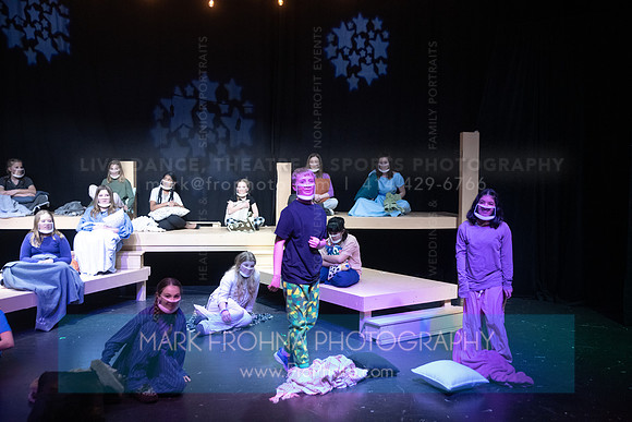 WHMS Peter Wendy Peter Cast-014