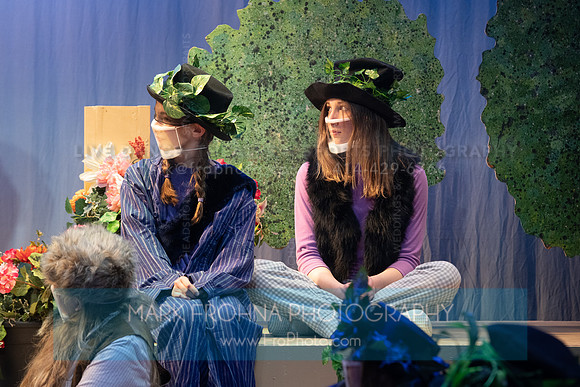 WHMS Peter Wendy Peter Cast-068