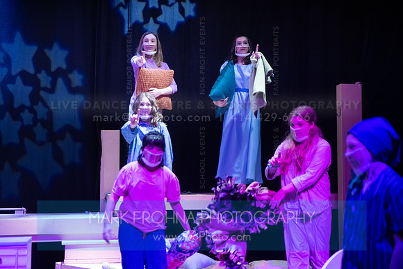 WHMS Peter Wendy Peter Cast-025