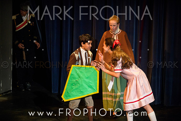 USM Mary Poppins-4