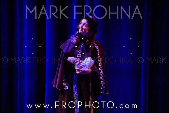 USM Mary Poppins-2