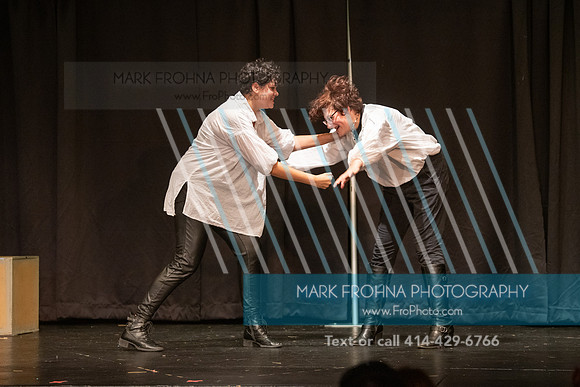 BRIO Complete Works of Shakespeare Abridged-31