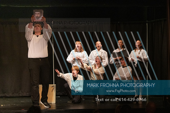 BRIO Complete Works of Shakespeare Abridged-14