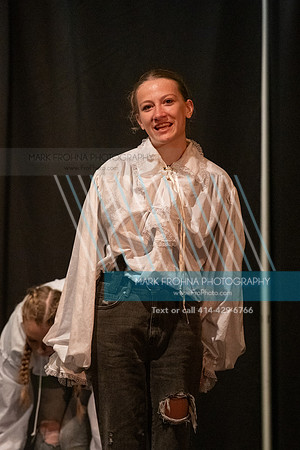 BRIO Complete Works of Shakespeare Abridged-20
