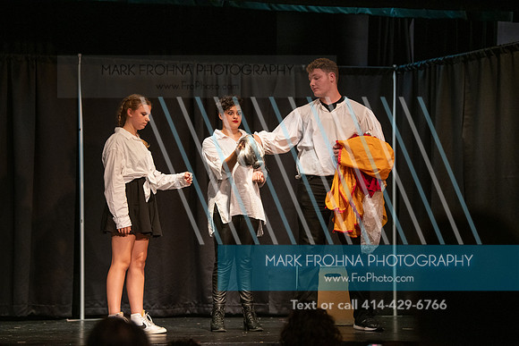 BRIO Complete Works of Shakespeare Abridged-81