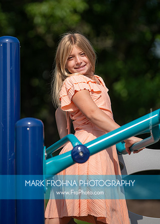Portrait Cora 9 yrs Old-18