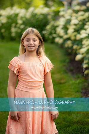 Portrait Cora 9 yrs Old-9