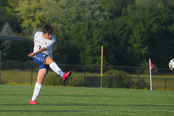 Cristo Rey Soccer 2023-18