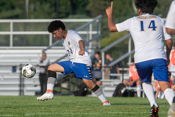 Cristo Rey Soccer 2023-6