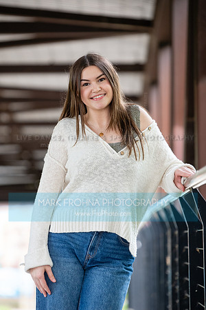 Fro Senior Models Three Bridges 2025 Emma-1