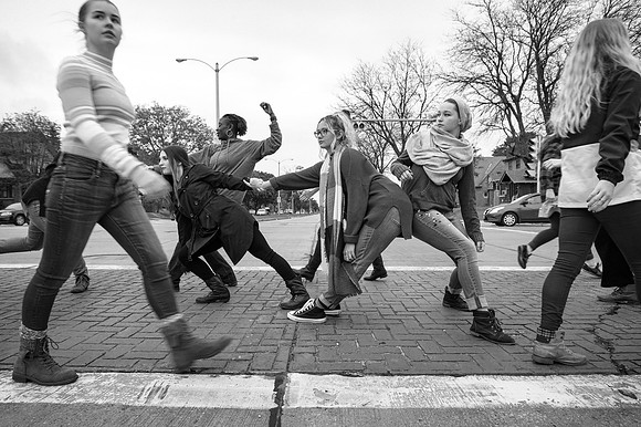 UWM Dance Transit 2017-6