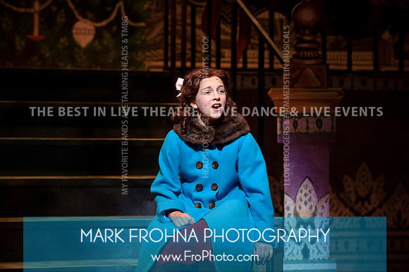 Skylight Annie Sky Cast Media-58