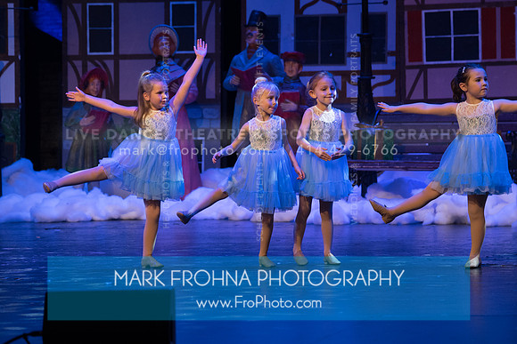 BCA 2DEC17 4PM Kinder Lyrical Sat9-5