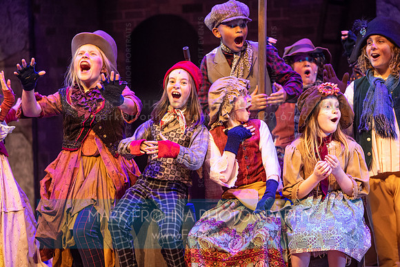 Skylight Oliver Picadilly Young Performers-630-2