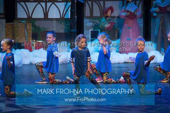 BCA 2DEC17 4PM 1st 2nd Hip Hop Mon415-27