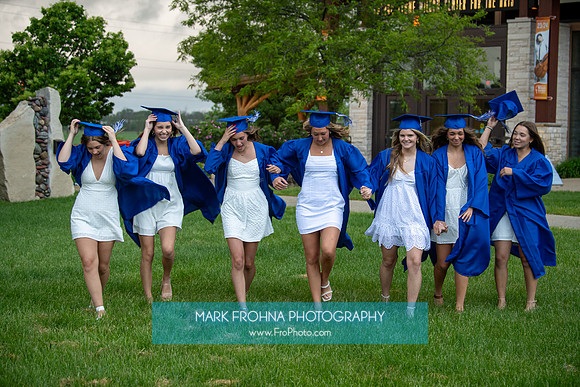 BC DeRosa Friends Graduation Portraits-36