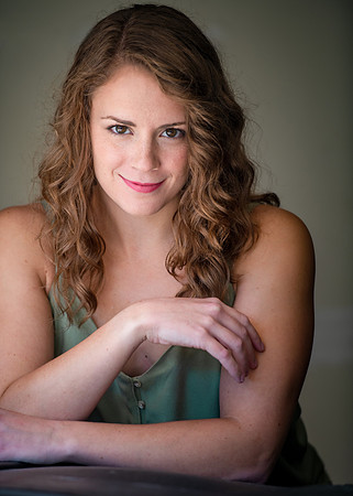 Stephanie Staszak Headshots 2020-002