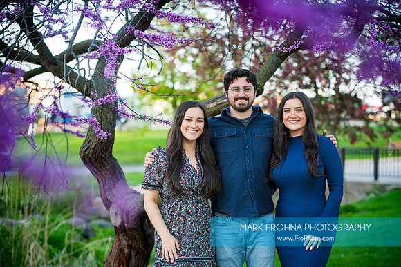 Nicole and Family 2025-40