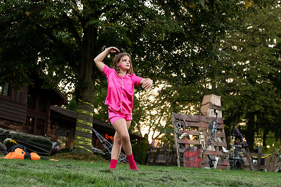 Frohna Halloween Shoot Promos 2023-10