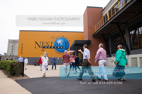 Renaissance to Next Act Parade-041