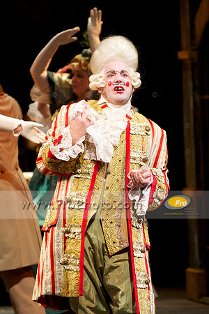 Skylight Les Miz Preview Selects 107