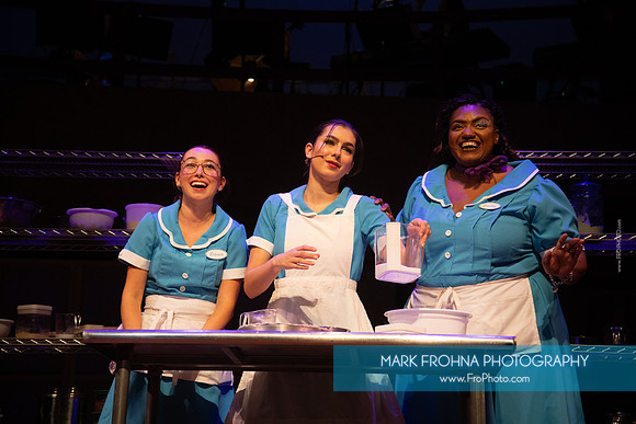 Skylight Waitress Alex-74