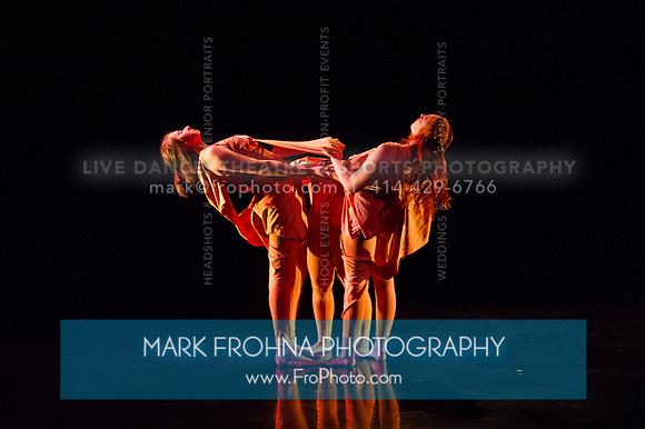 UWM New Dancemakers Locus 2018-095